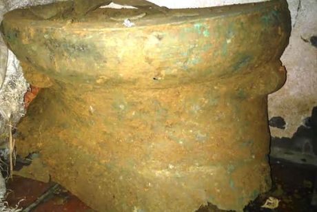 Đào móng nhà, phát hiện trống đồng cổ 2 ngàn năm tuổi